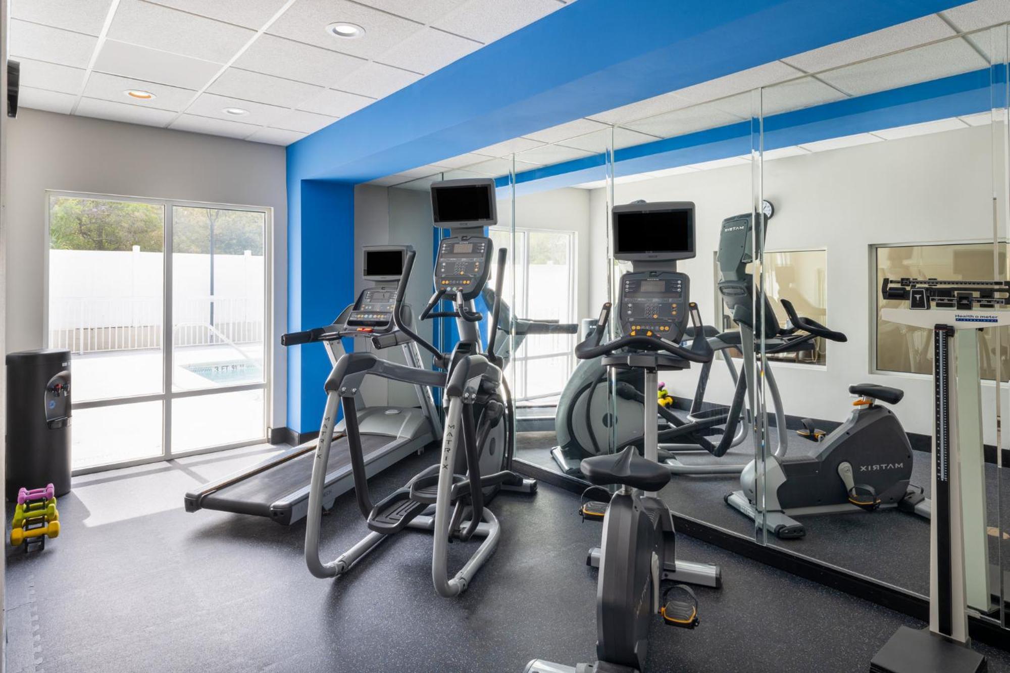Holiday Inn Express - Spring Hill By Ihg Ngoại thất bức ảnh