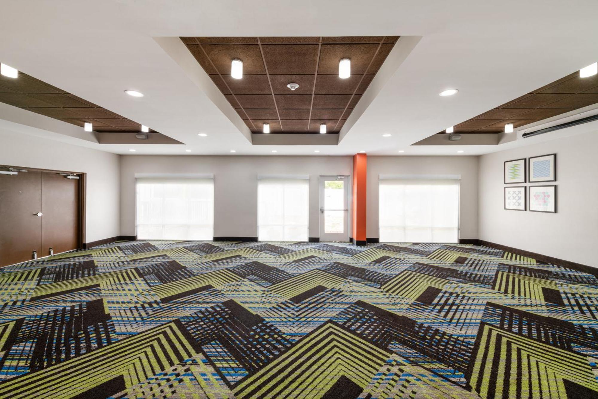 Holiday Inn Express - Spring Hill By Ihg Ngoại thất bức ảnh